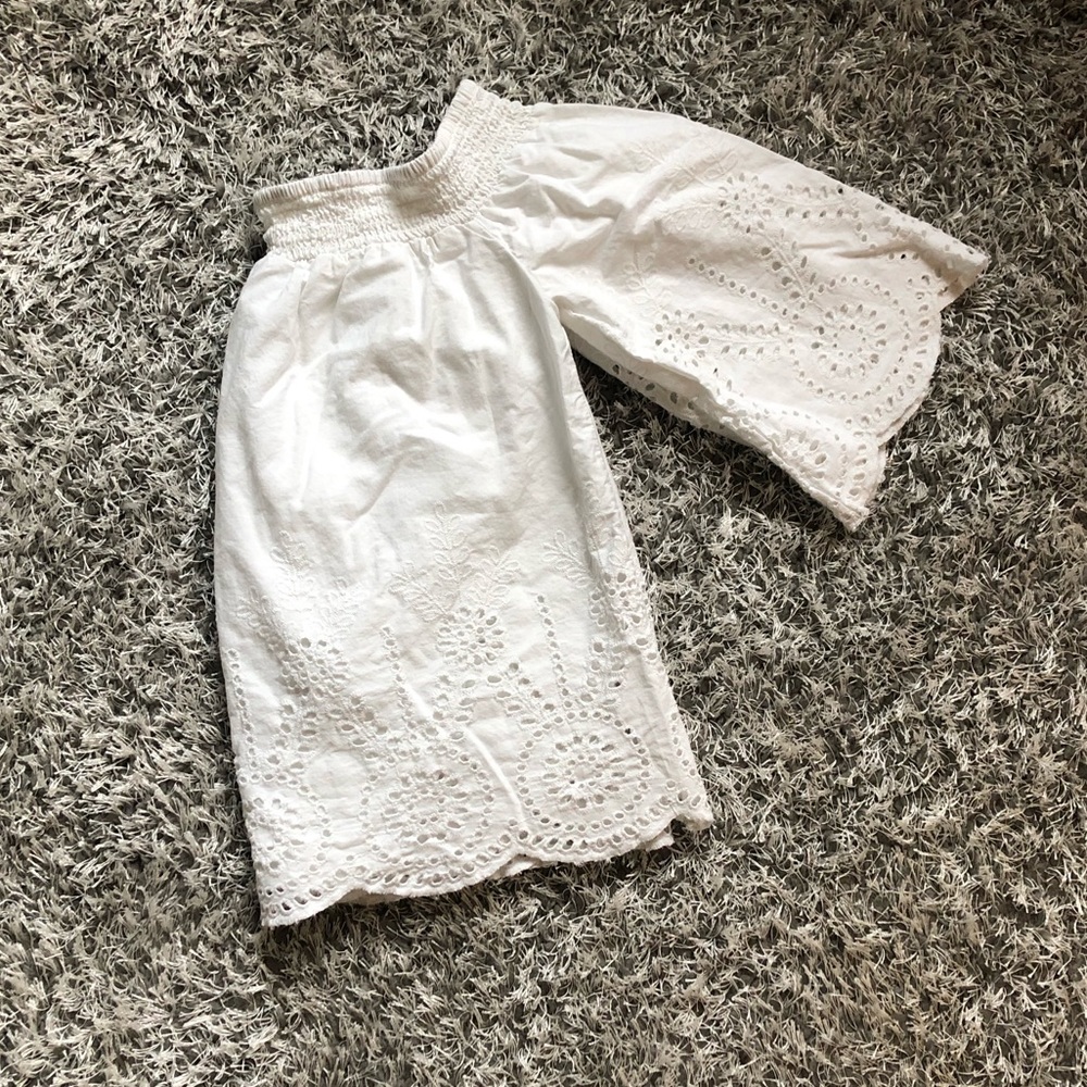 Off-the-Shoulder Top ➰